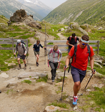 Landschaftliche Highlights warten bei der Alpenüberquerung vom Tegernsee nach Sterzing auf jeder Etappe.