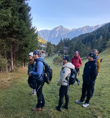 Theresa erklärte uns einiges über die Vorteile des Waldbadens.